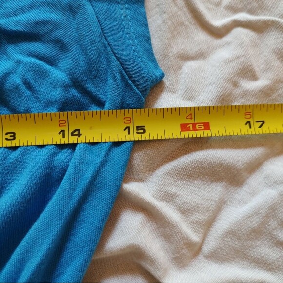 Banana Republic Blue Knit Cap Sleeve Top Diamond Braided Design Element. Small - Picture 5 of 5